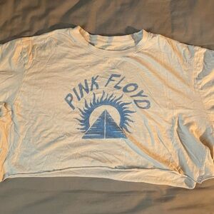 Cropped American Eagle/Pink Floyd Top!
